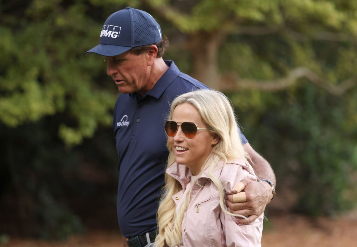 Phil Mickelson Amy, Overcoming Adversity (Learn How The Couples Bond Is Unbreakable)