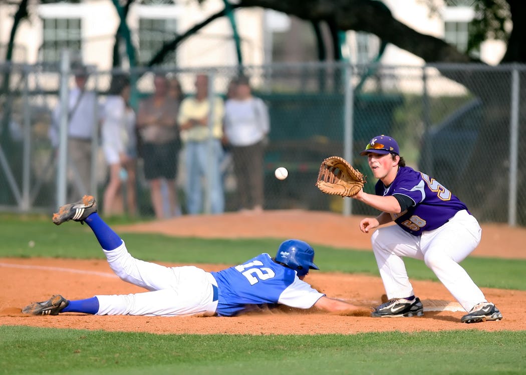 How many innings in high school baseball? (check the rules)